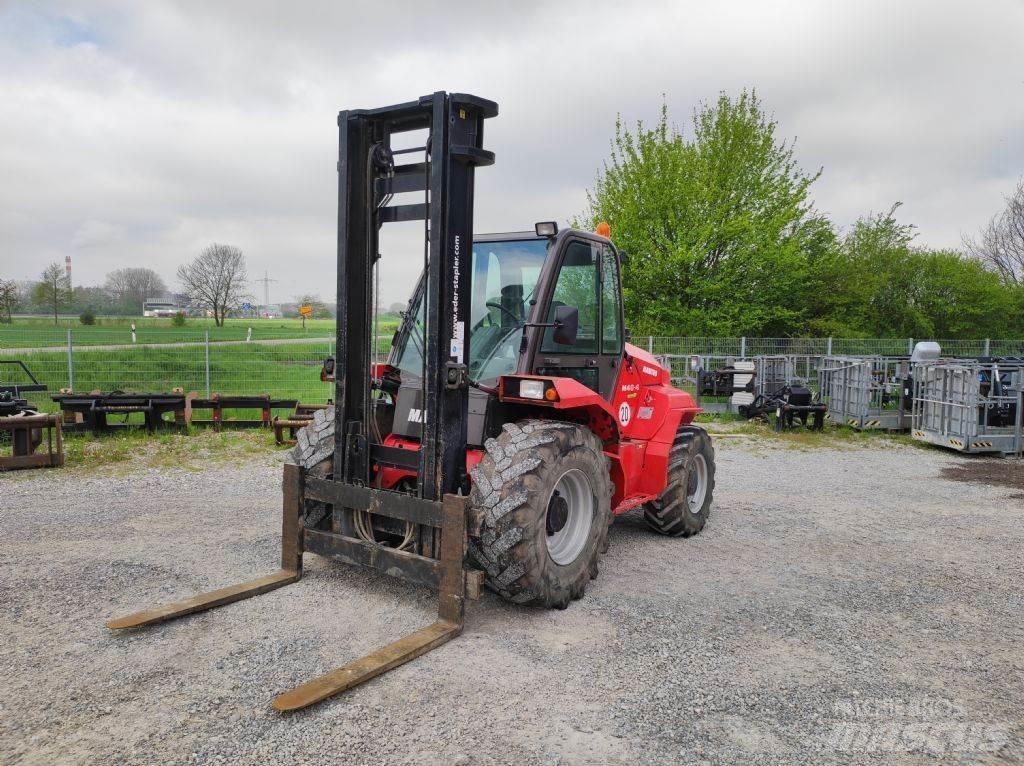 Manitou M 40.4 Камиони за херавни местности