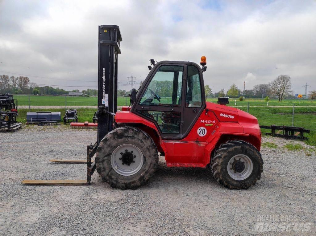 Manitou M 40.4 Камиони за херавни местности