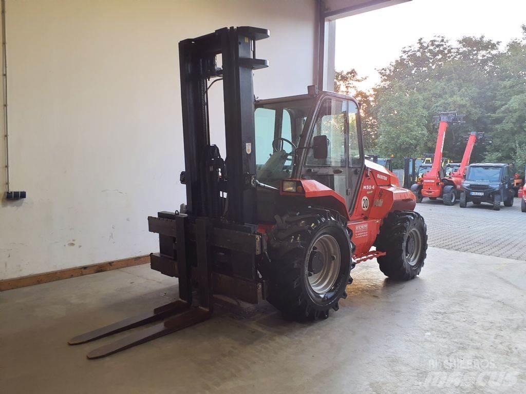 Manitou M 50-4 Камиони за херавни местности
