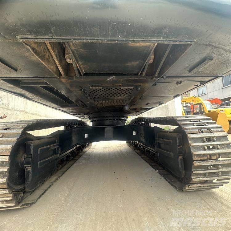 Hyundai 330 Верижен екскаватор