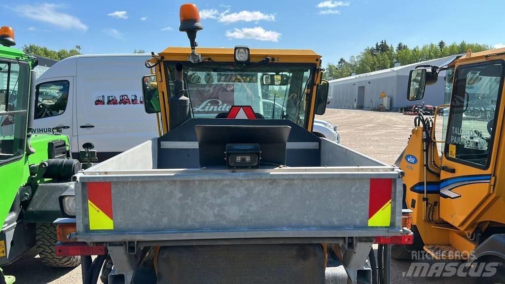 Wille 355 B Комунални съоражения