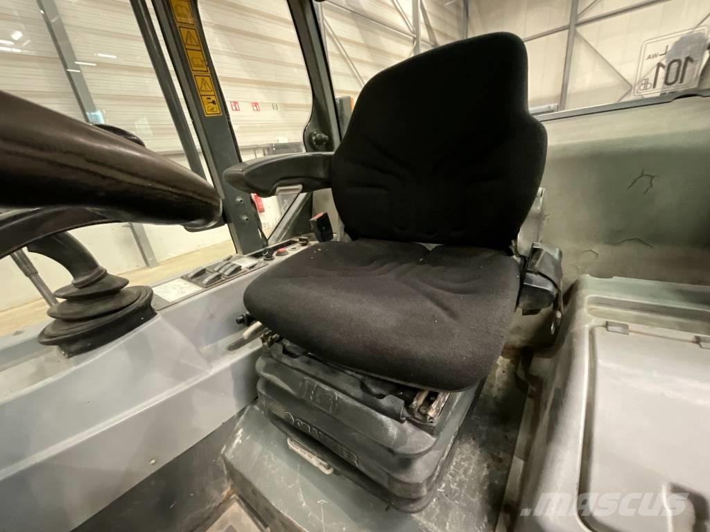 Kramer 850 Колесни товарачи