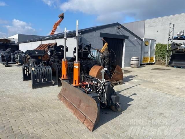 Takeuchi TL 230 Мини товарачи
