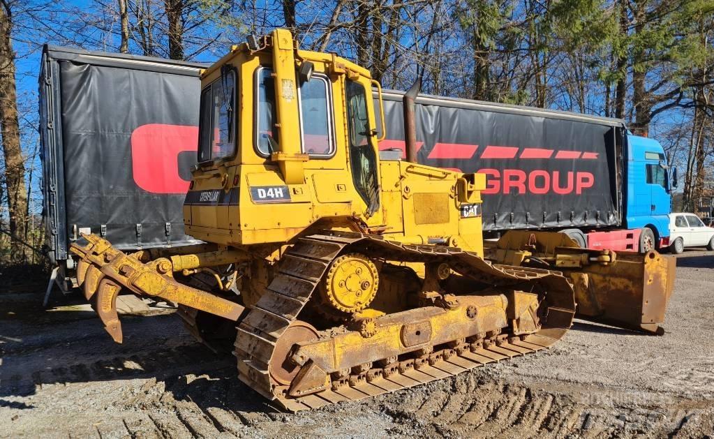 CAT D 4 H Верижни булдозери
