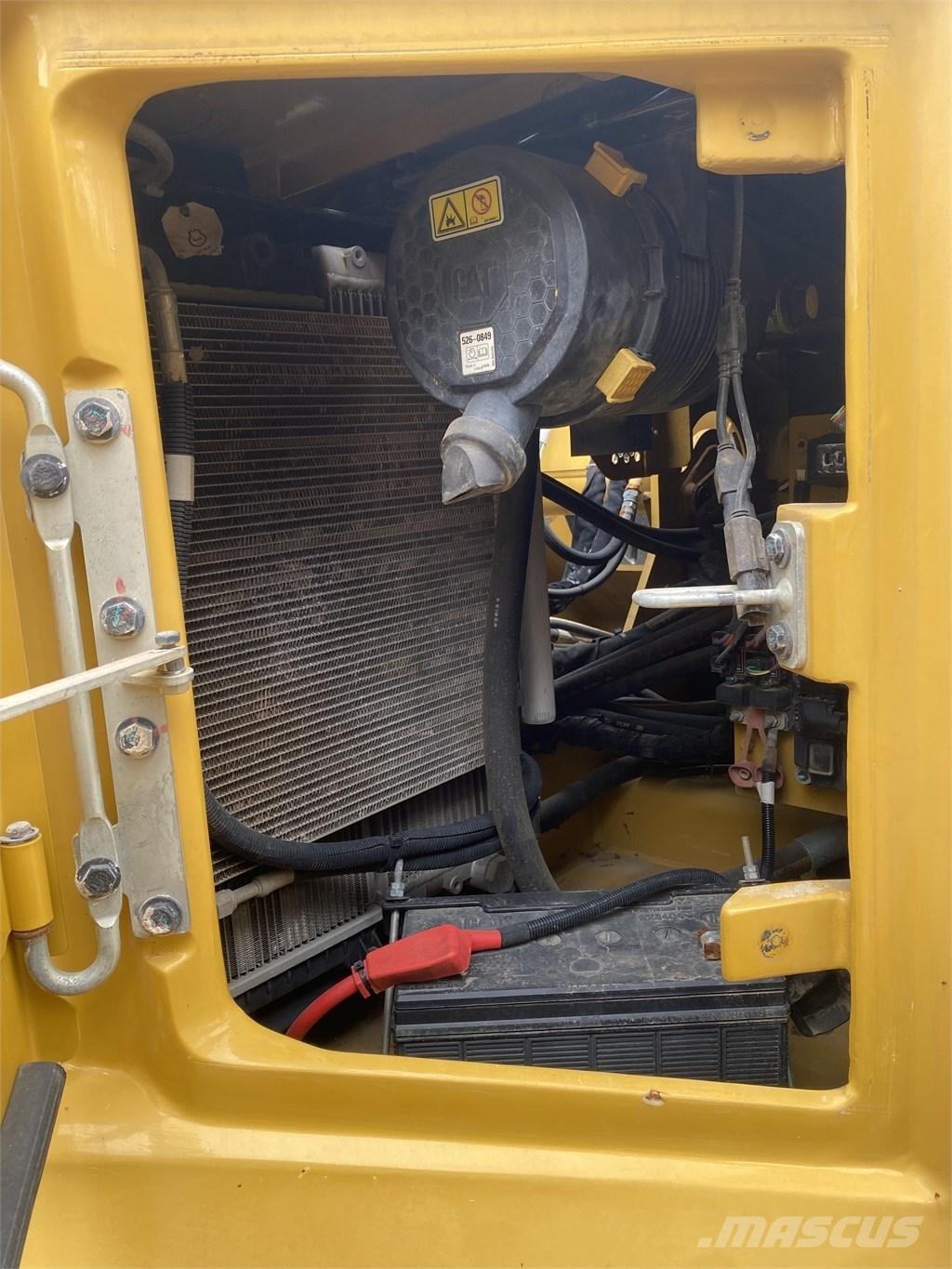 CAT 307.5 Средни екскаватори 7т - 12т