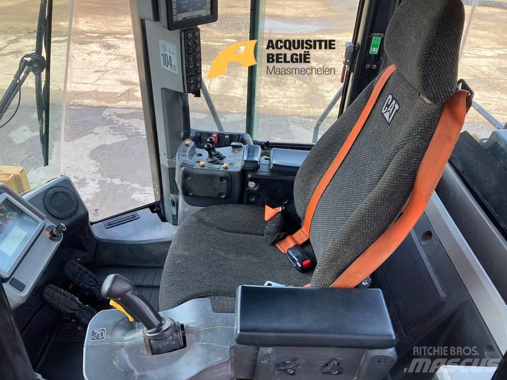 CAT 962 M Колесни товарачи
