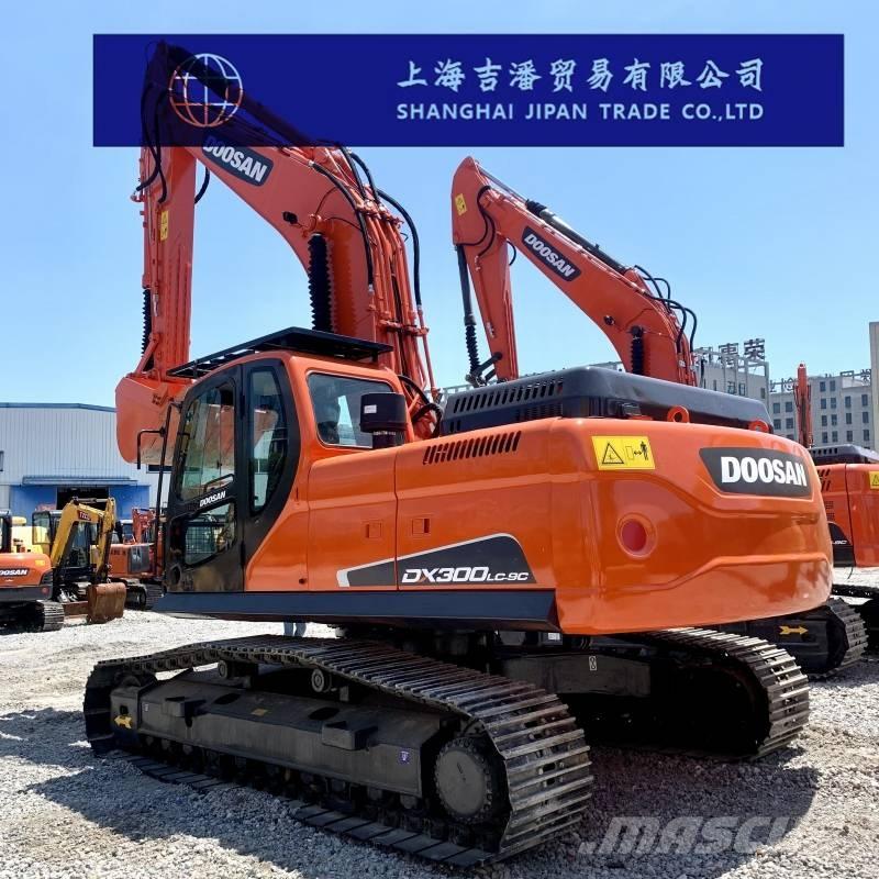 Doosan DX 300 Верижен екскаватор