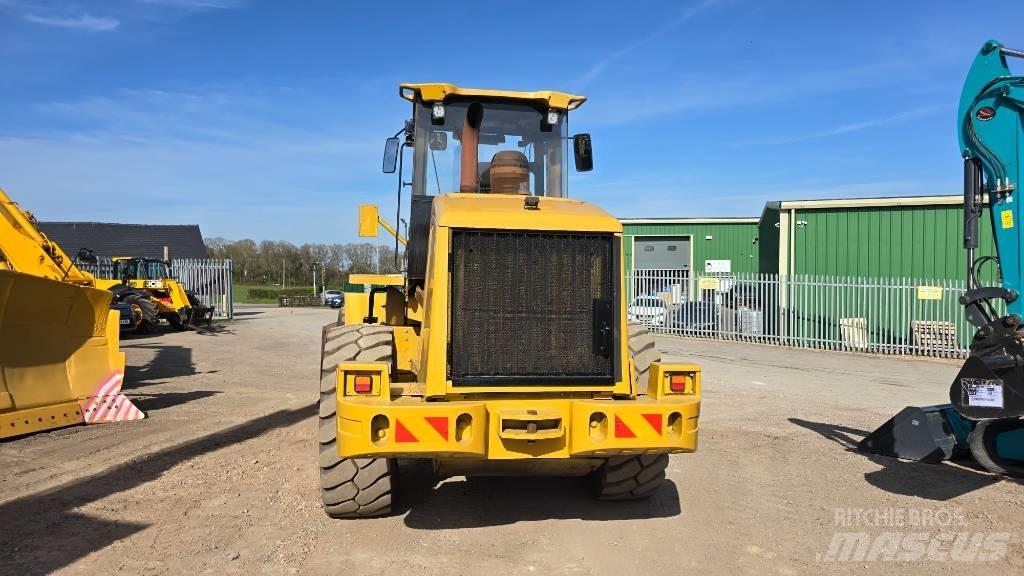 CAT 938 H Колесни товарачи