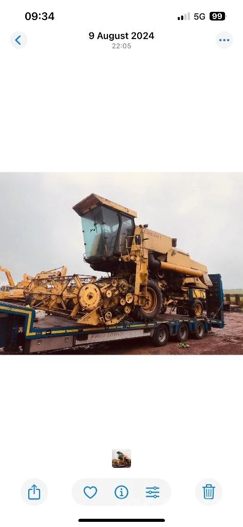 New Holland 8050 Комбайни