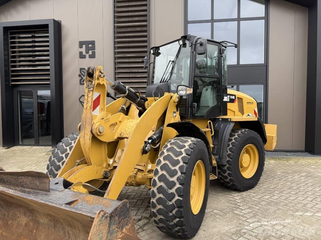 CAT 914K shovel Колесни товарачи