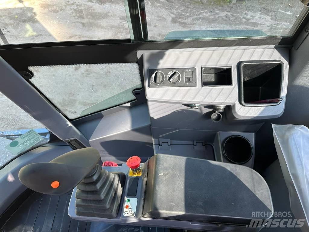 Hamm HC 130i Еднобарабанни ролки
