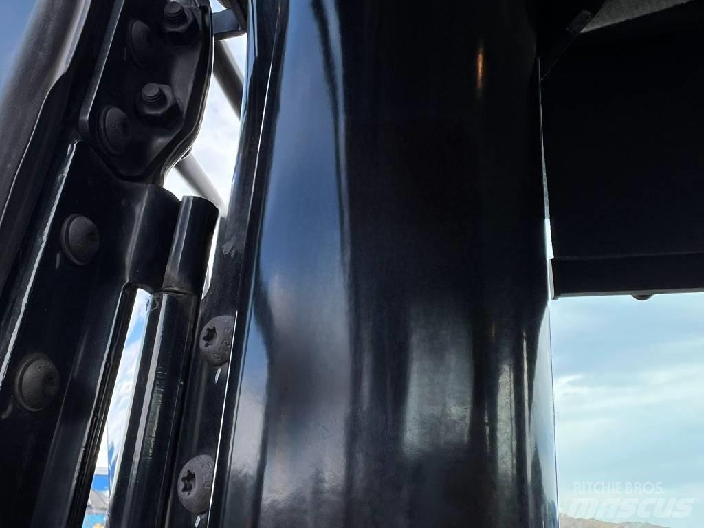 CAT 980 M Колесни товарачи
