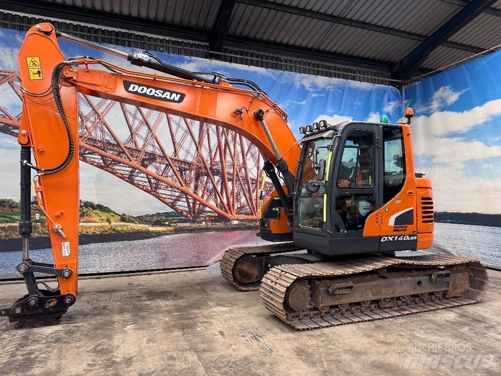Doosan DX 140 LCR-5 Верижен екскаватор