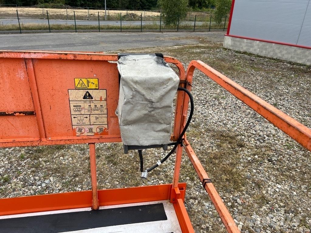 JLG 3394 RT Ножични работни платформи