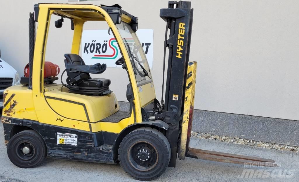 Hyster H 3.00 FT Камиони с АГУ
