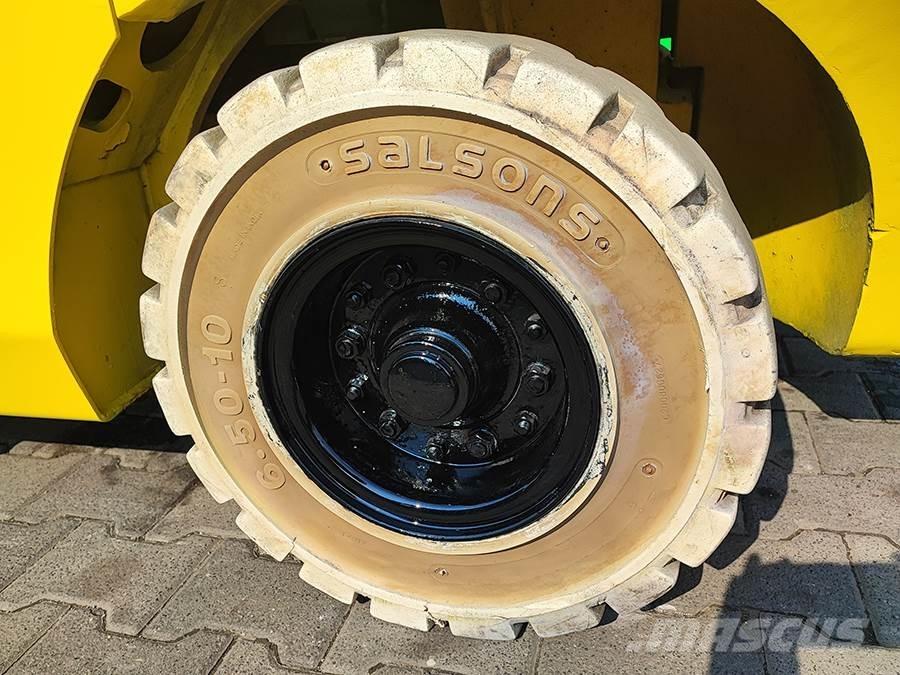 Hyundai 35L-7A Камиони с АГУ