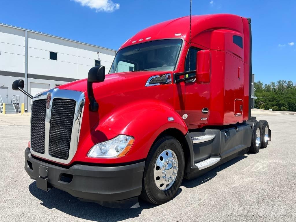 Kenworth T 680 Влекачи