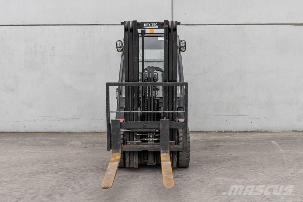 Manitou MI 25 D Дизелови камиони