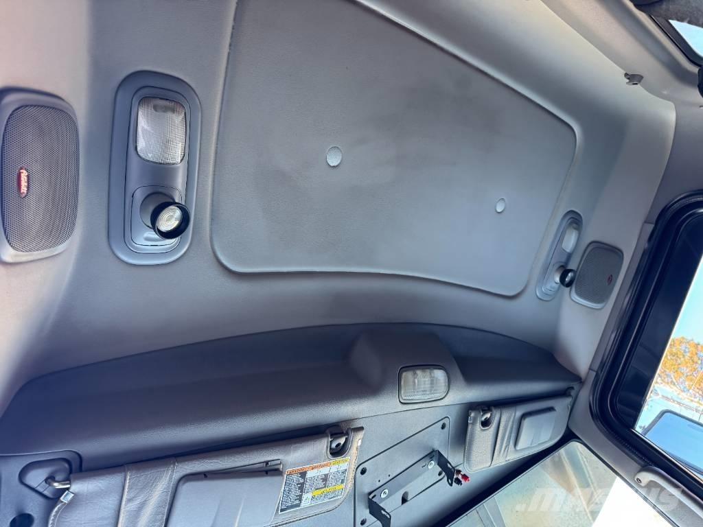 Peterbilt 389 Самосвал