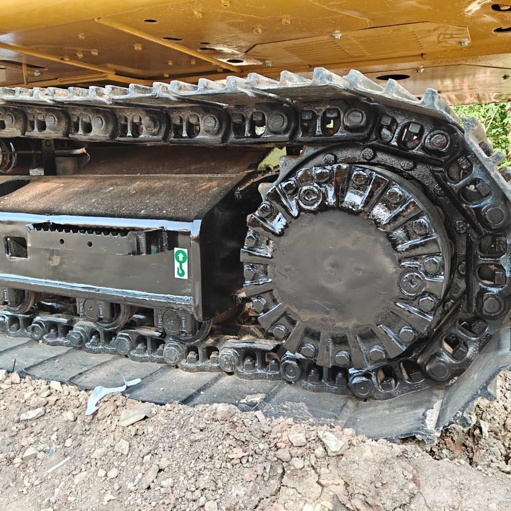 CAT 323D2L Верижен екскаватор