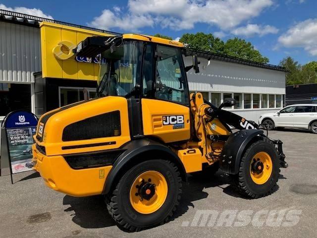 JCB 409 Колесни товарачи