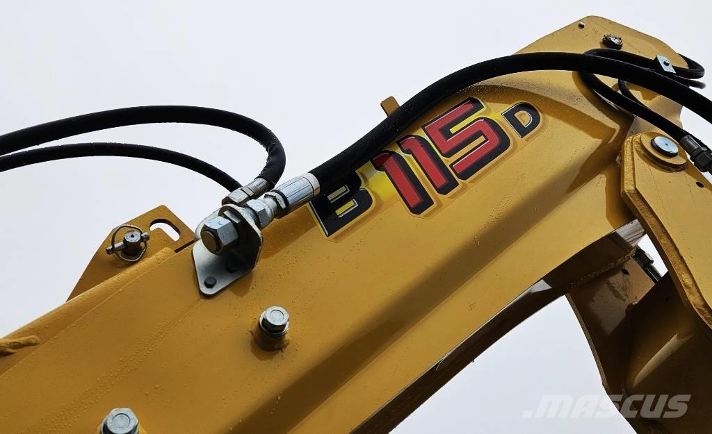 New Holland B 115 D Товарач със заден ексватор