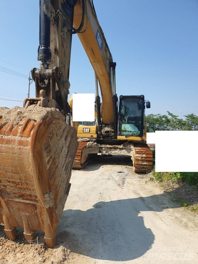 CAT 330F Верижен екскаватор
