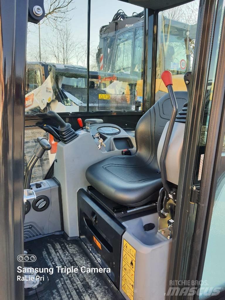 Bobcat E 17 Мини екскаватори < 7 т