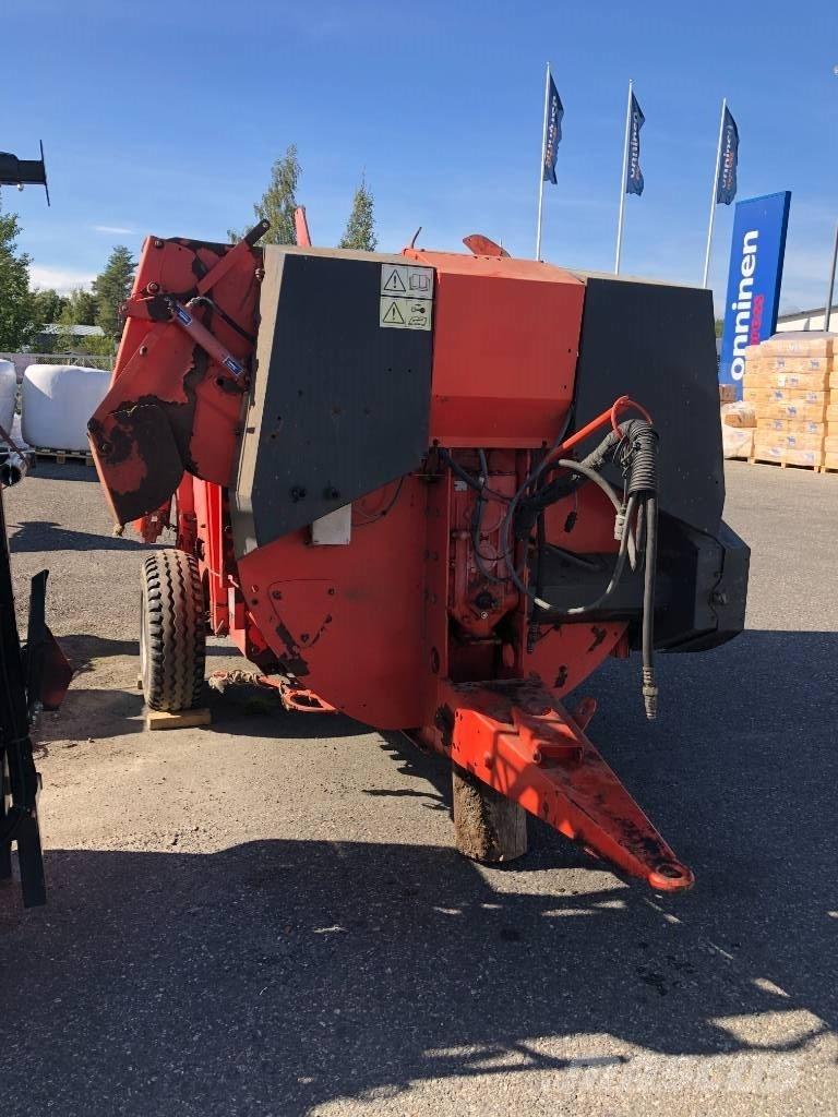 Kuhn 3560 Резачки за бали, резачки и машини за отмотаване на бали