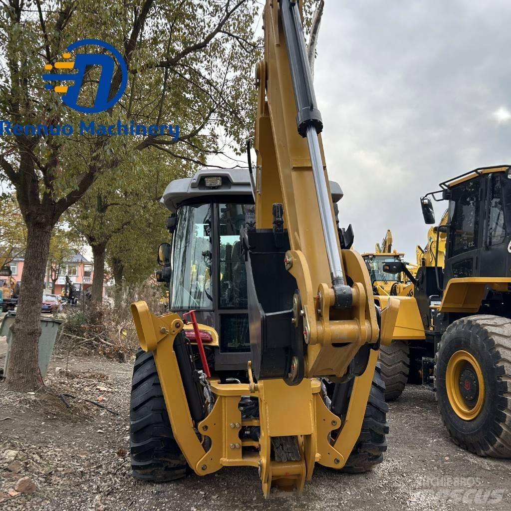 CAT 420F Товарач със заден ексватор