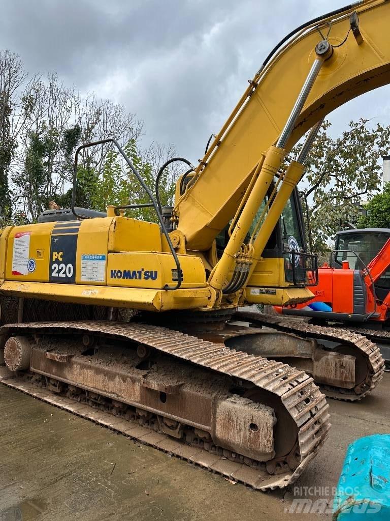 Komatsu PC 220-8 Верижен екскаватор