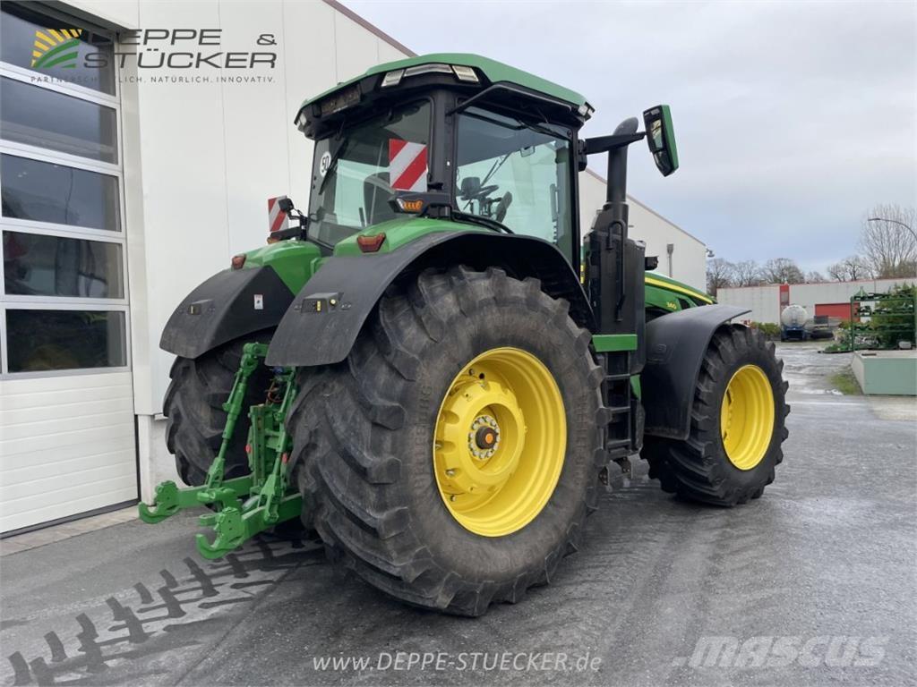 John Deere 8R 340 Трактори