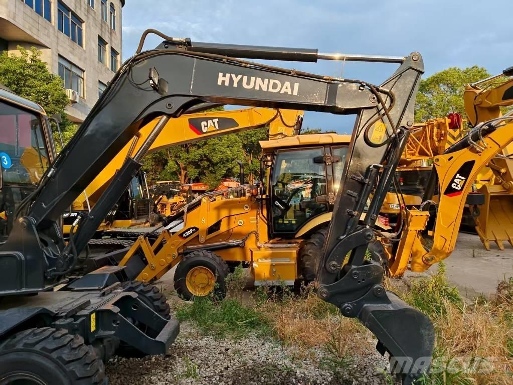 Hyundai 60 W Колесни екскаватори