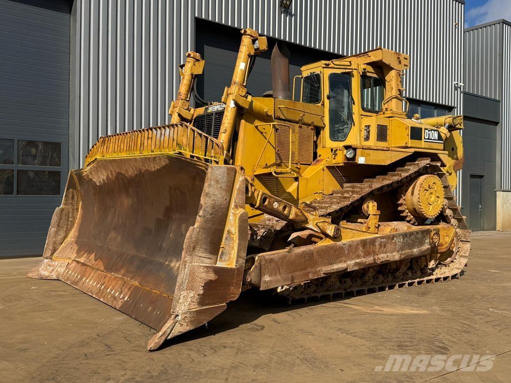 CAT D10N Верижни булдозери

