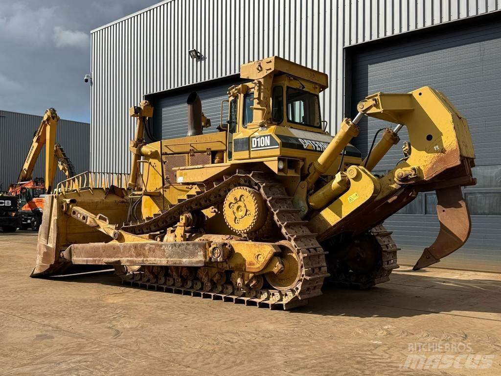 CAT D10N Верижни булдозери
