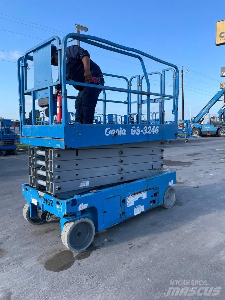 Genie GS 3246 Ножични работни платформи