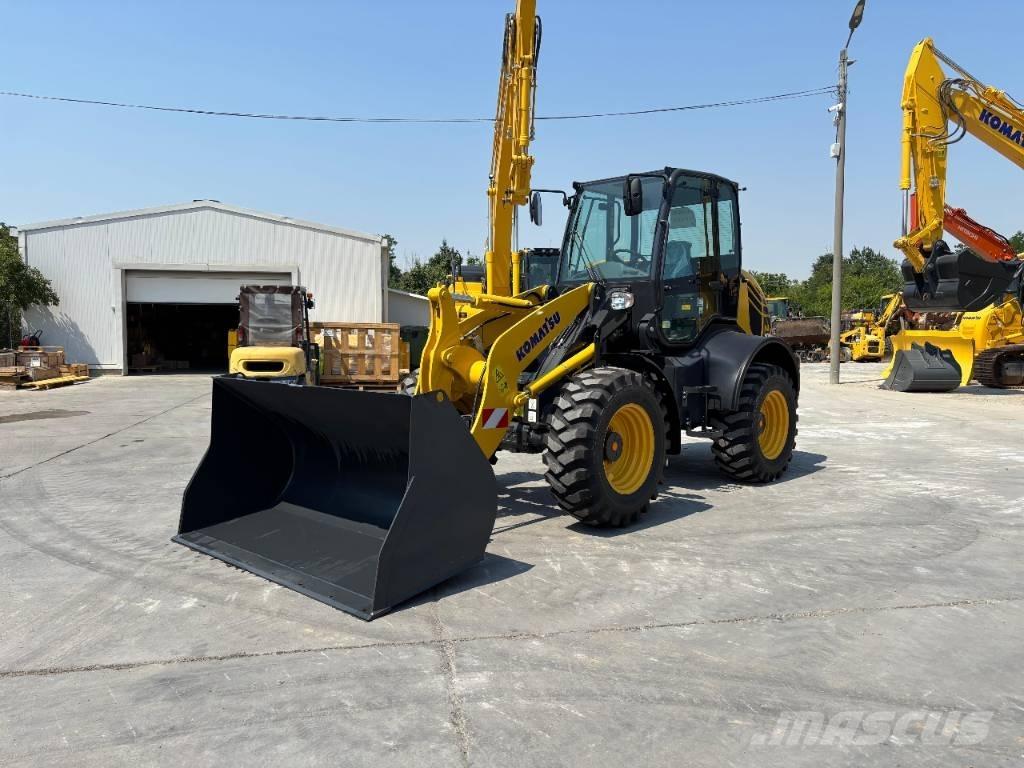 Komatsu WA 100 M-8 Мини товарачи