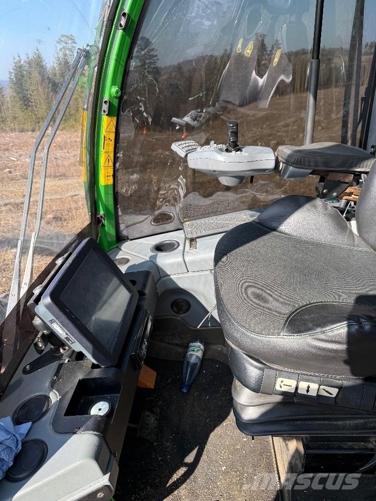 John Deere 1270 G Харвестери