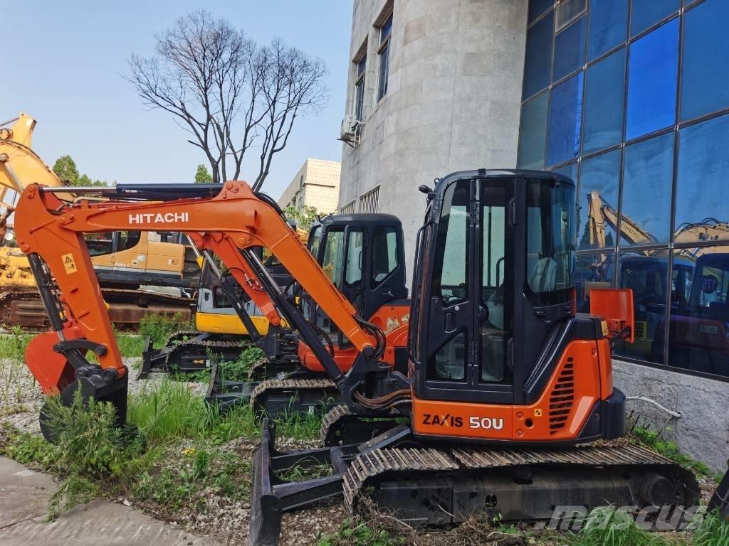 Hitachi ZX 50 U Мини екскаватори < 7 т