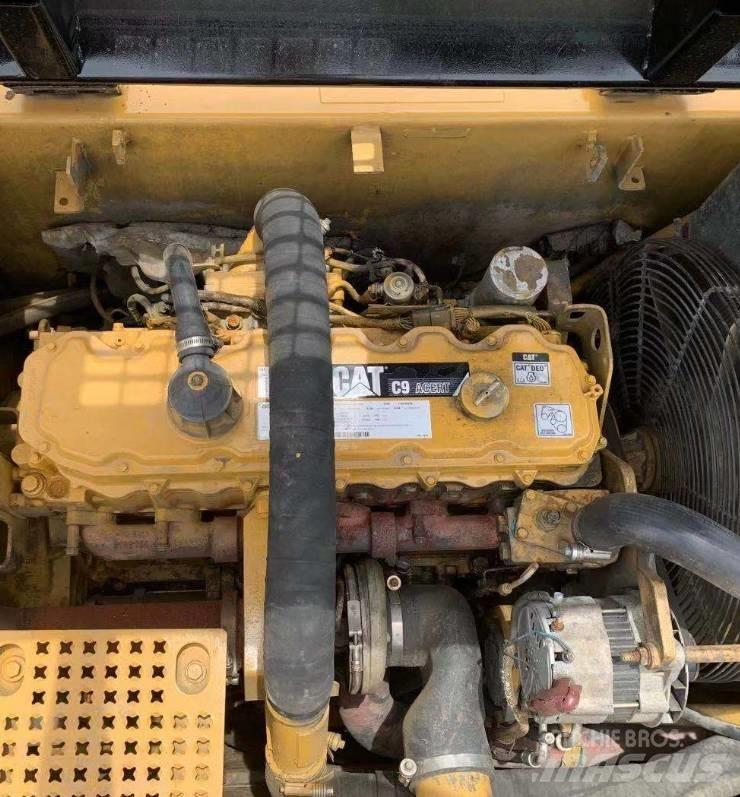 CAT 330DL Верижен екскаватор