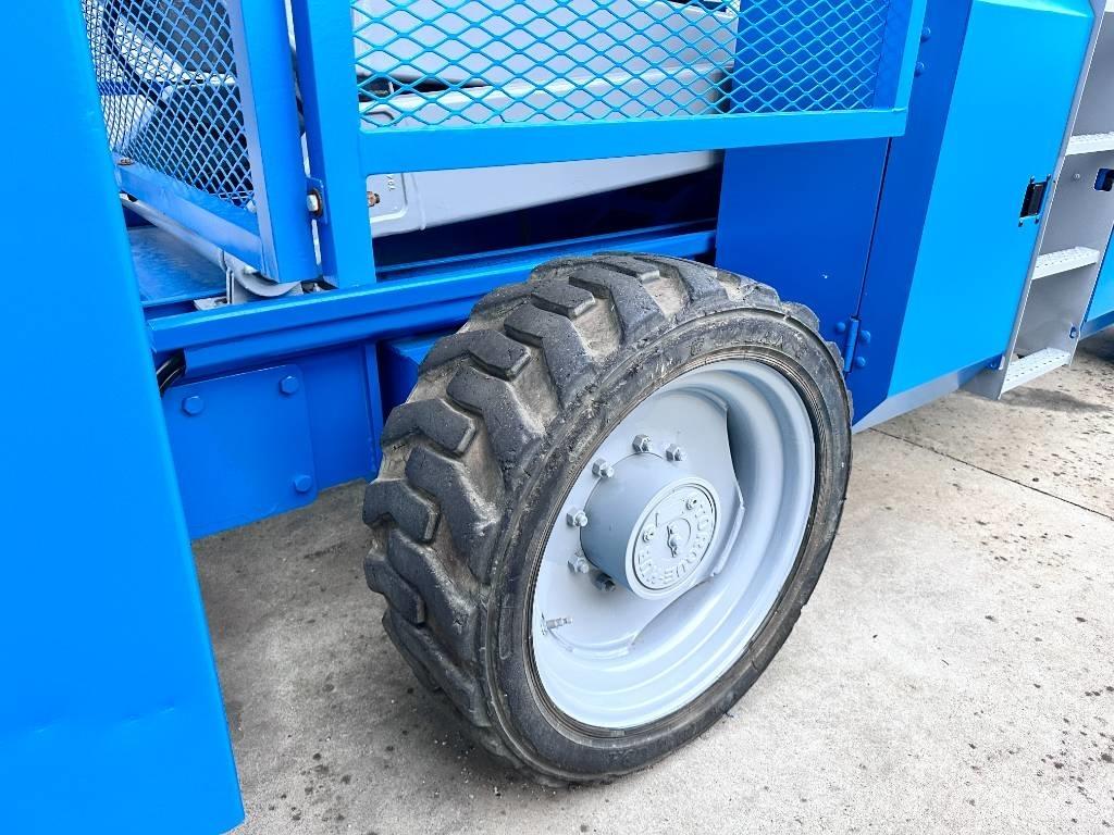 Genie GS 5390 RT Ножични работни платформи