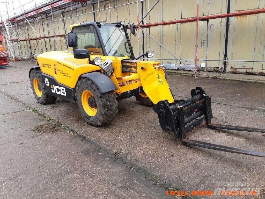 JCB 525-60 Телескопични товарачи