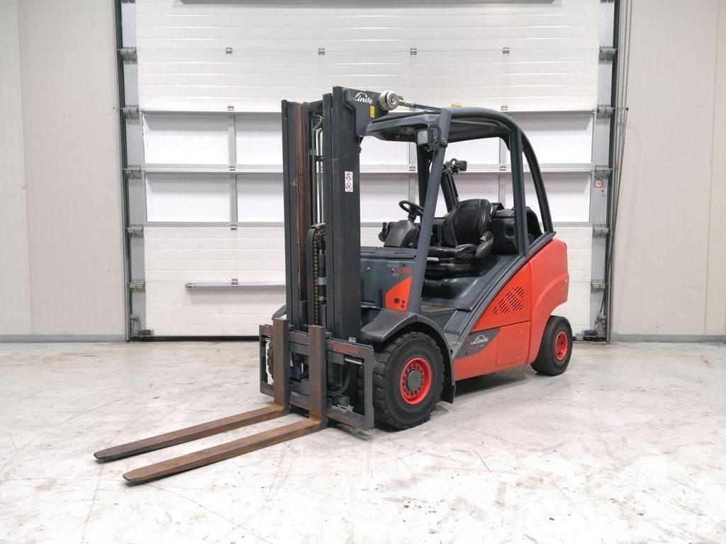 Linde H35T-02 Камиони с АГУ