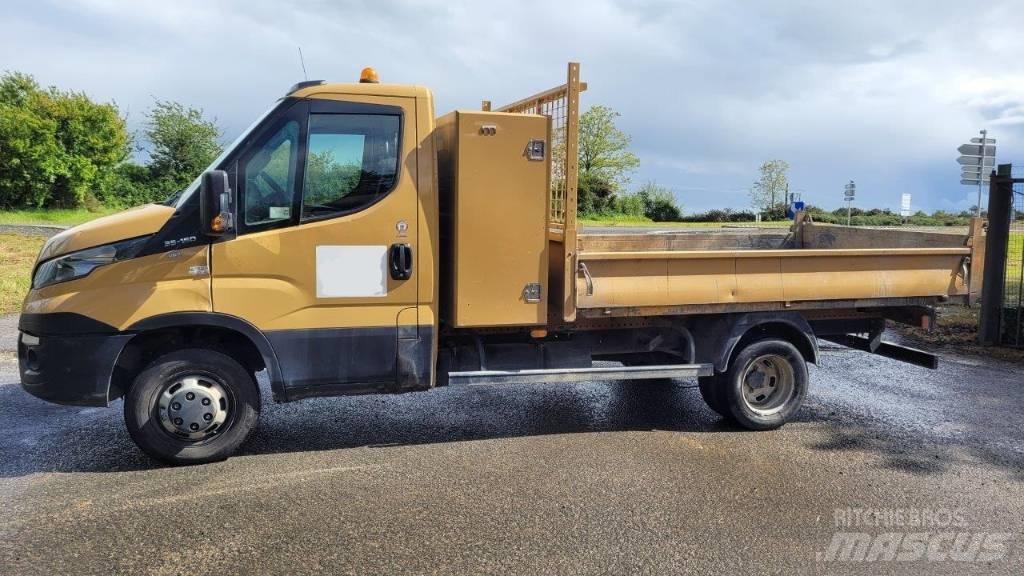 Iveco 35C 15 Пикапи