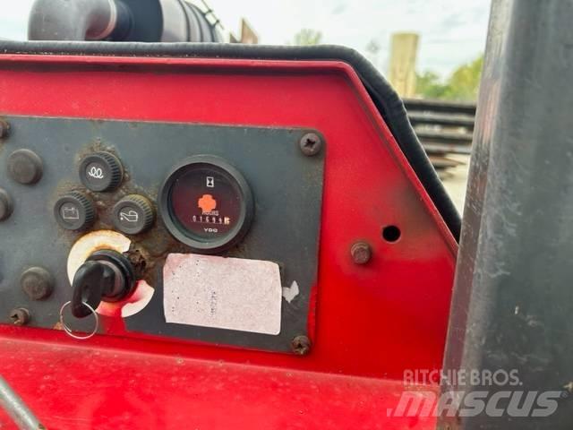 Moffett M5500 Камиони за херавни местности
