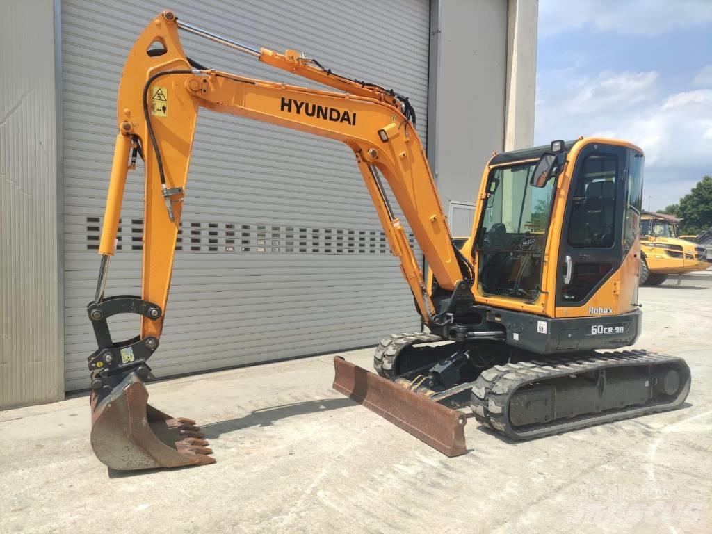Hyundai R60CR-9A Мини екскаватори < 7 т