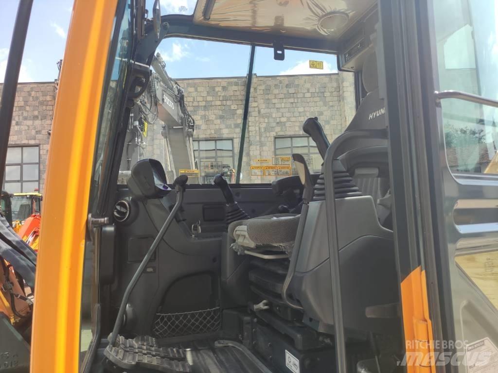 Hyundai R60CR-9A Мини екскаватори < 7 т