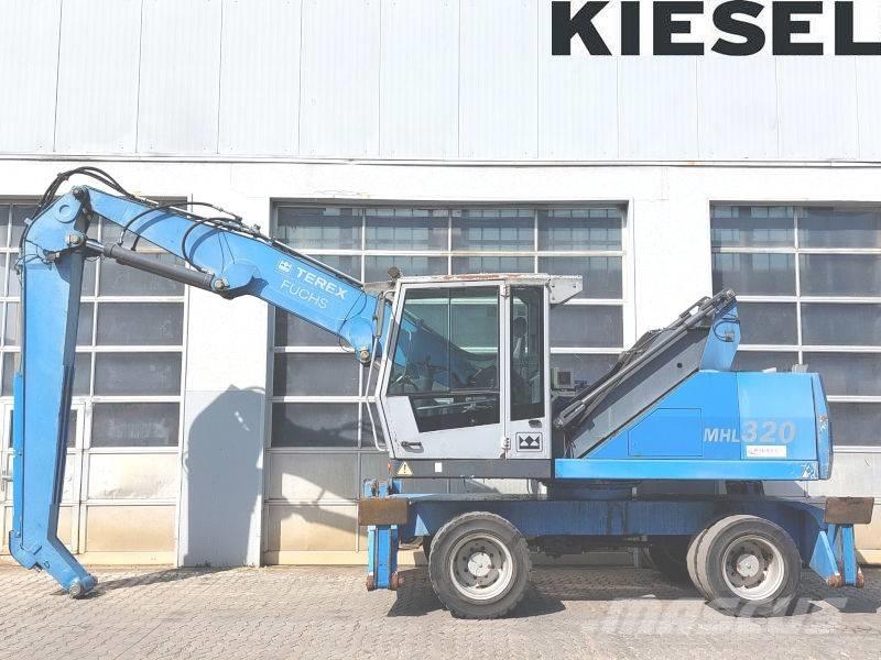 Fuchs MHL 320 F Оператори на отпадъци/индустрия
