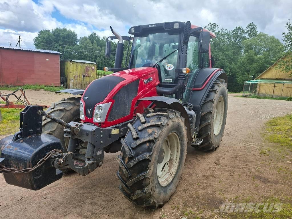 Valtra N 123 Трактори