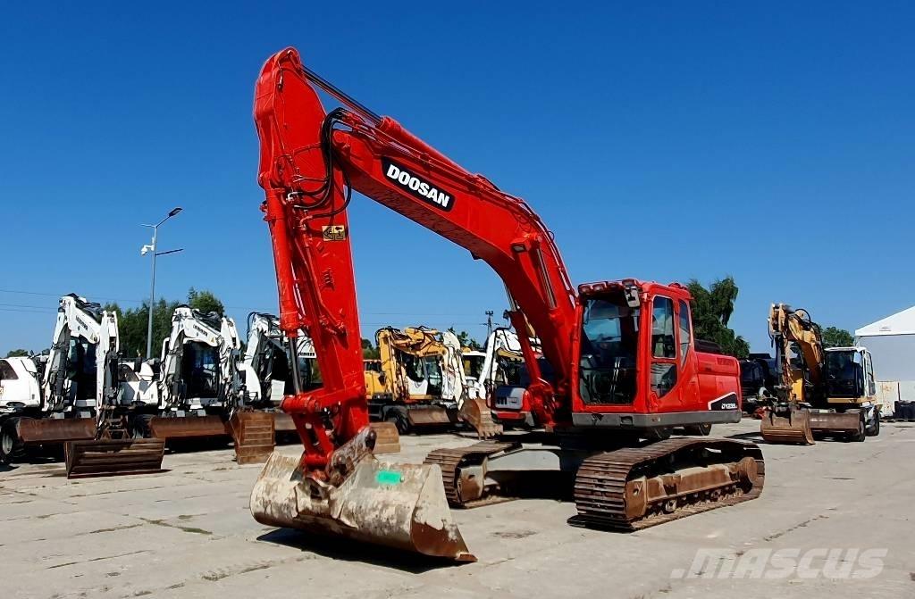 Doosan DX 235 LC Верижен екскаватор